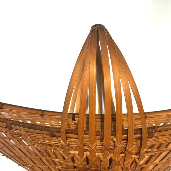 Large Woven Bamboo Easter Basket With Handle  - Rustic Farmhouse Decorative Cent - Picture 12 of 16